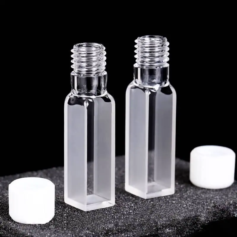Cuvette de spectromètre UV vis