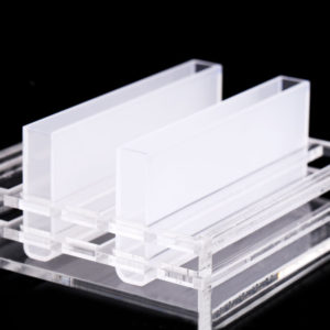 100 mm path length cuvette and rack 100 mm De Comprimento do Caminho Cuvette e Cremalheira