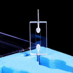 Fluxo de volume ultra pequeno através de Cuvette