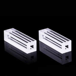560uL Semi Volume 4 Cuvette de janela polida