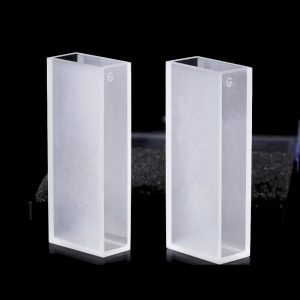 02 67 Glass Macro Cuvette, 25mm Pathlength, 20 mL, GCT407-2 – Image 4