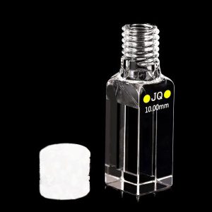 FCT302 1 Quartz Semi Micro Cuvette 600x600 1