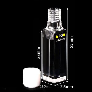 FCT359 1 Quartz Semi Micro Cuvette 600x600 1