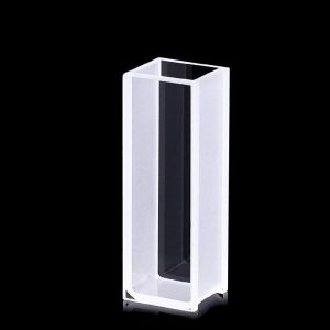 UCT257 2 Glass Type 721 Cuvette 600x600 1